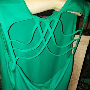 Women's athletic top/shirt